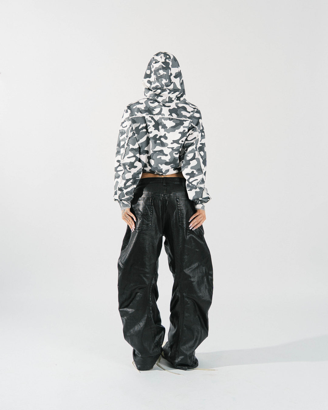 ARCTIC OPS HOODIE